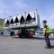 Ein Kältemaschine von Carrier Rental Systems wird angehoben